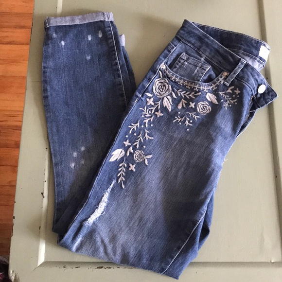 jessica simpson embroidered jeans